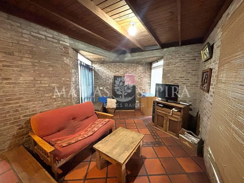 Casa en venta · Villa Gobernador Udaondo, Ituzaingó, GBA Oeste, Provincia de Buenos Aires
