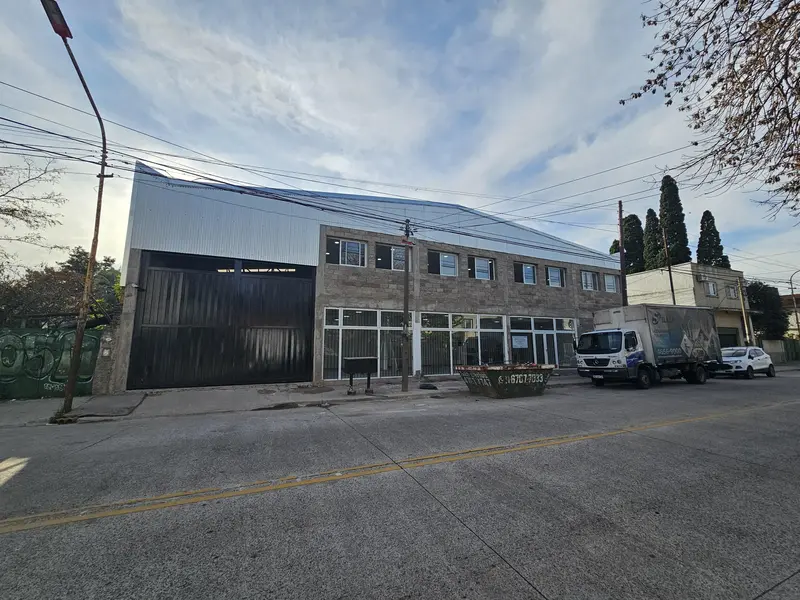 Depósito en venta · Villa Sarmiento, Morón, GBA Oeste, Provincia de Buenos Aires