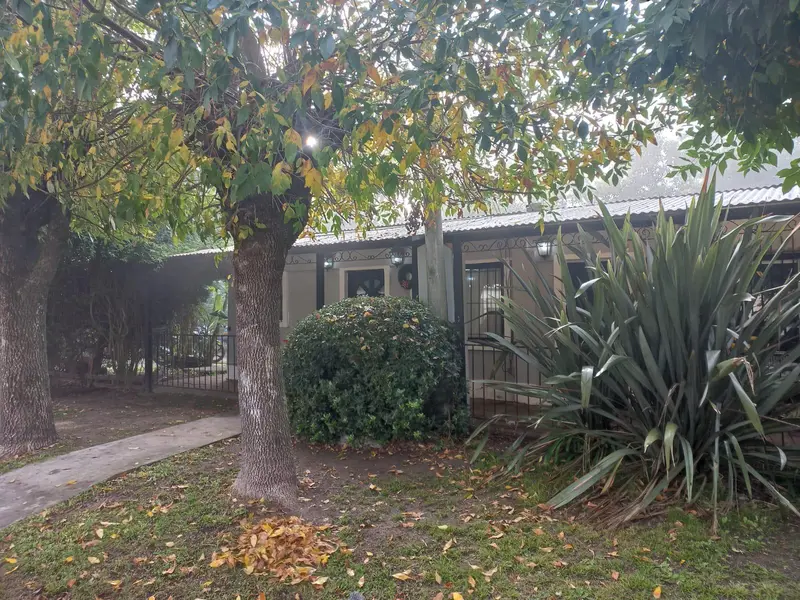 Casa en alquiler · Parada Robles, Exaltación de la Cruz, GBA Norte, Provincia de Buenos Aires