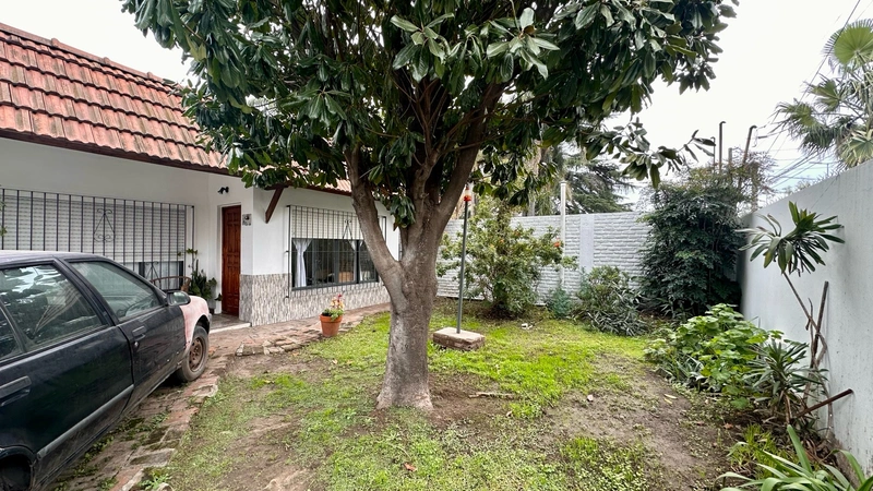 Casa en venta · Villa Gobernador Udaondo, Ituzaingó, GBA Oeste, Provincia de Buenos Aires