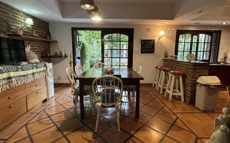 Casa en venta · Castelar, Morón, GBA Oeste, Provincia de Buenos Aires