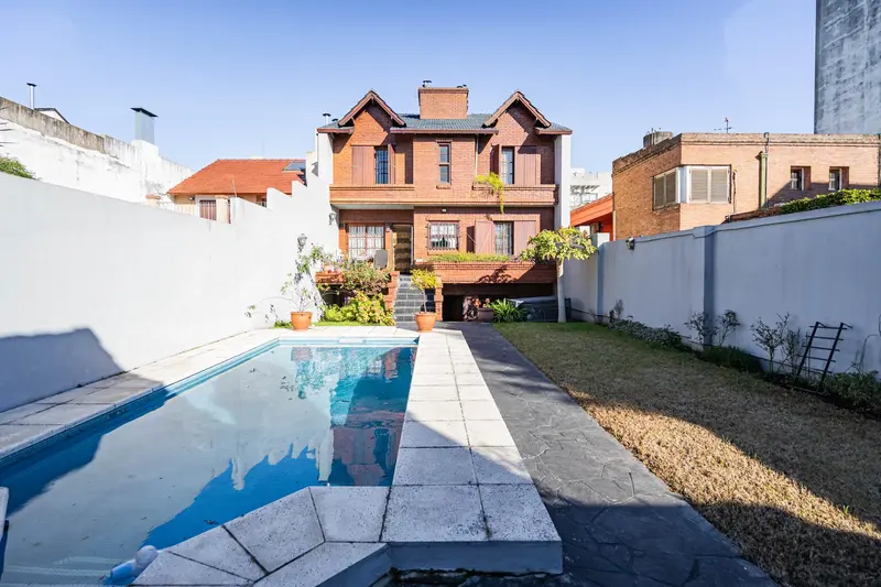 Casa en venta · Villa Sarmiento, Morón, GBA Oeste, Provincia de Buenos Aires