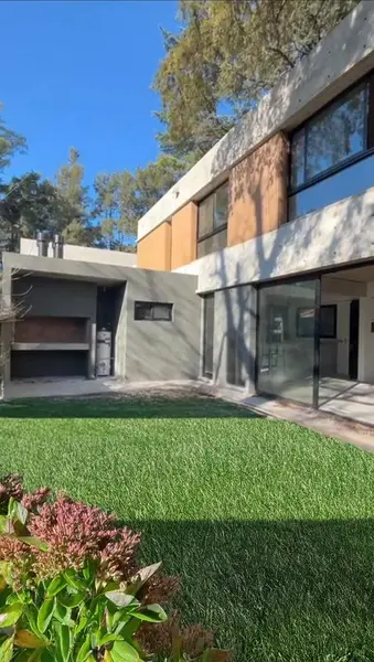 Emprendimiento en venta · Villa Gobernador Udaondo, Ituzaingó, GBA Oeste, Provincia de Buenos Aires