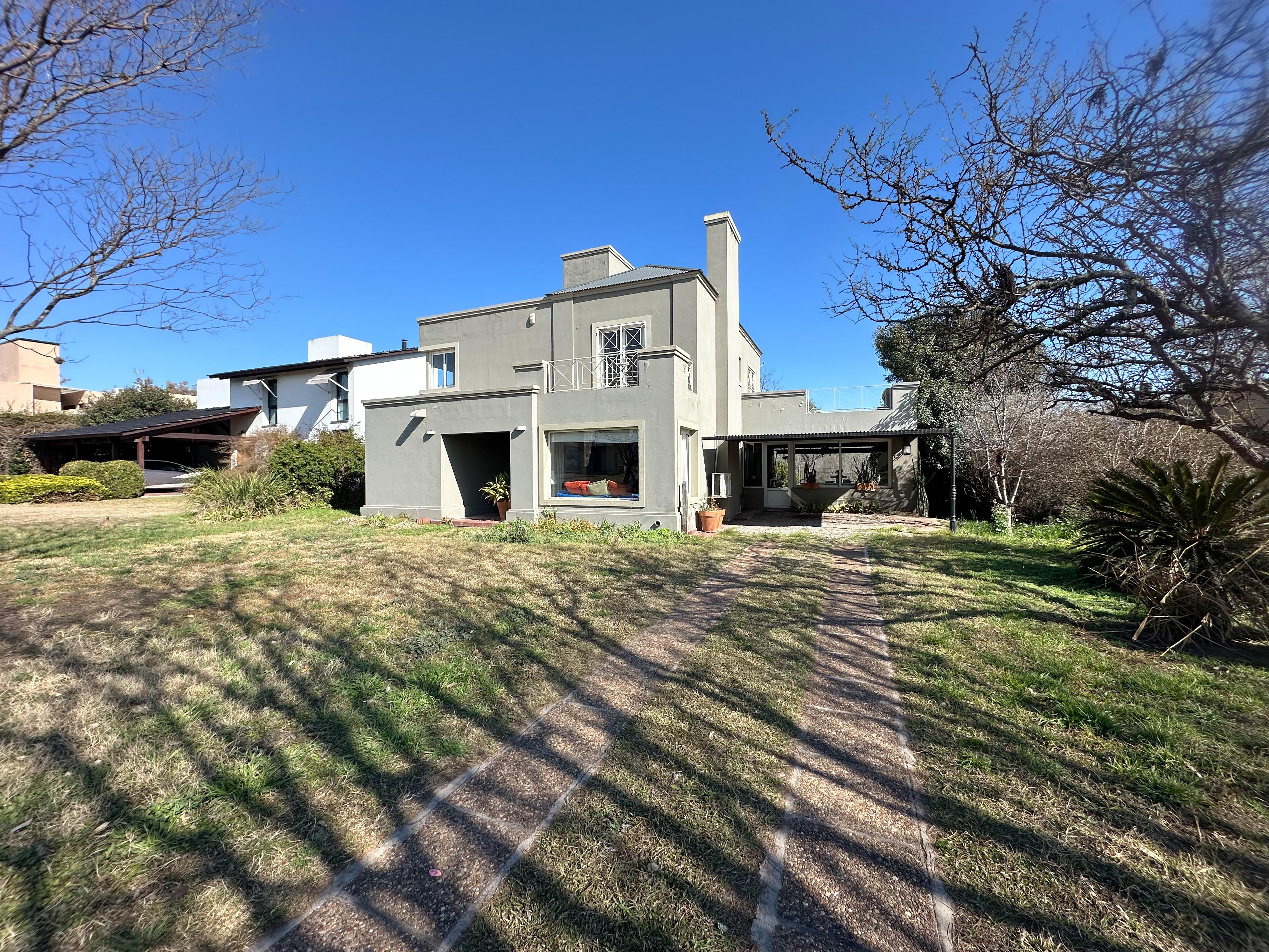Casa en venta · Los Árboles, Valle Escondido, Córdoba Capital, Córdoba