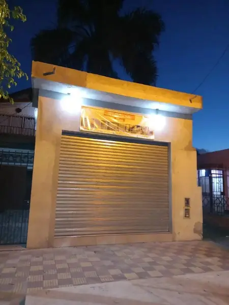 Casa en venta · Caseros, Tres de Febrero, GBA Oeste, Provincia de Buenos Aires