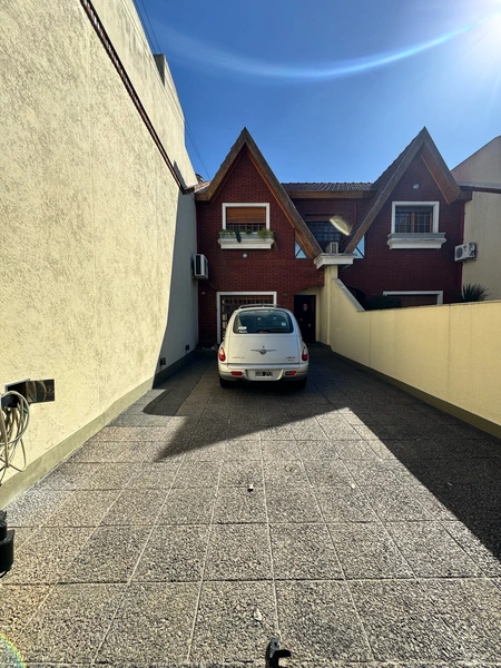 Casa en venta · Villa Devoto, CABA