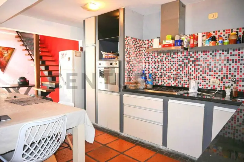 Casa en venta · Banfield, Lomas de Zamora, GBA Sur, Provincia de Buenos Aires