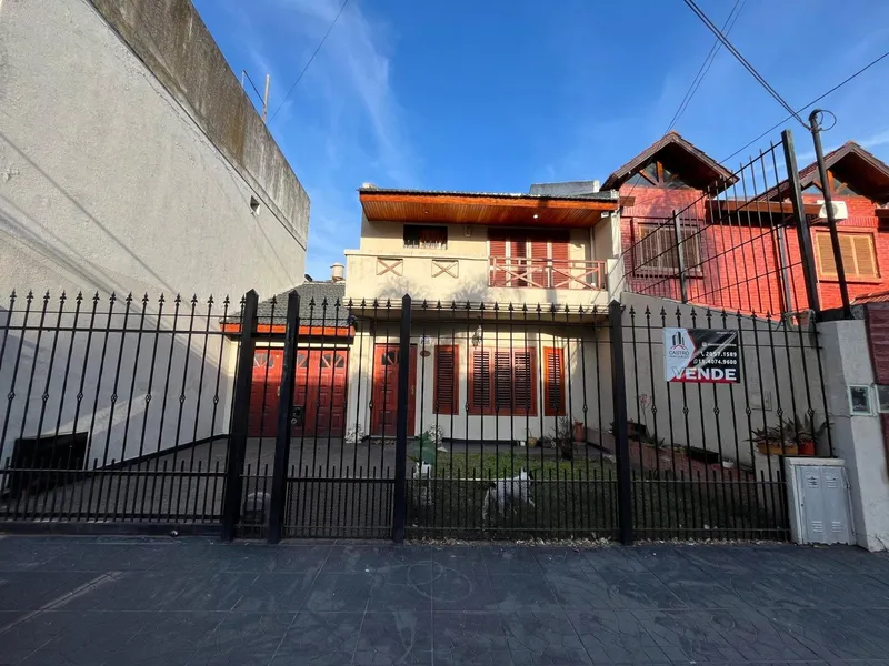 Casa en venta · Villa Luzuriaga, La Matanza, GBA Oeste, Provincia de Buenos Aires