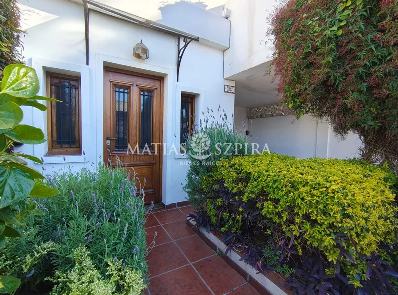 PH en venta · Castelar, Morón, GBA Oeste, Provincia de Buenos Aires