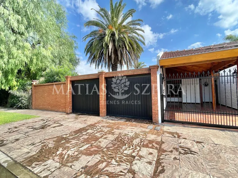 Casa en venta · Castelar Norte, Castelar, Morón, GBA Oeste, Provincia de Buenos Aires