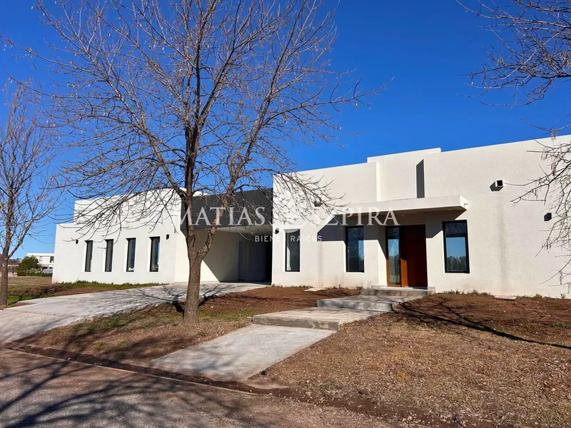 Casa en venta · Everlinks Golf & Country Club, Luján, GBA Oeste, Provincia de Buenos Aires