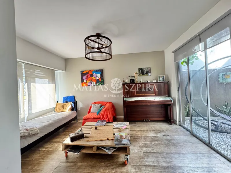 Casa en venta · Castelar, Morón, GBA Oeste, Provincia de Buenos Aires