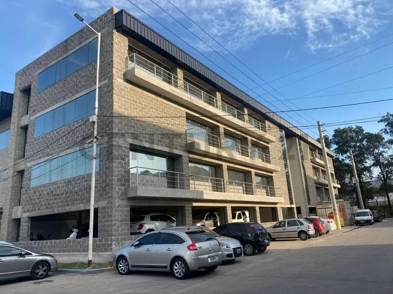 Oficina en alquiler · Morón, Morón, GBA Oeste, Provincia de Buenos Aires