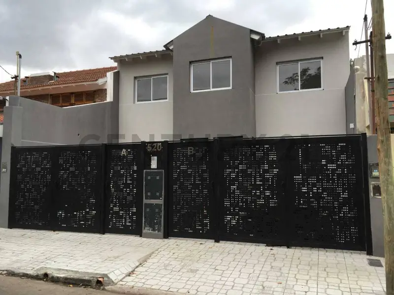 Casa en venta · Temperley, Lomas de Zamora, GBA Sur, Provincia de Buenos Aires