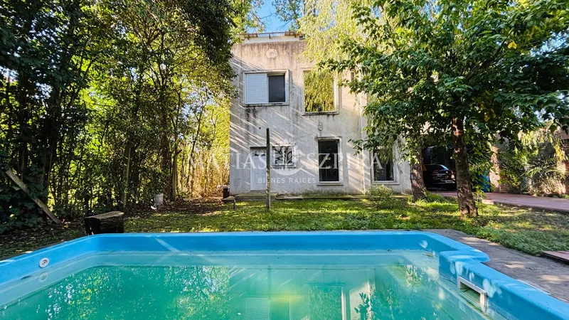 Casa en venta · Villa Gobernador Udaondo, Ituzaingó, GBA Oeste, Provincia de Buenos Aires