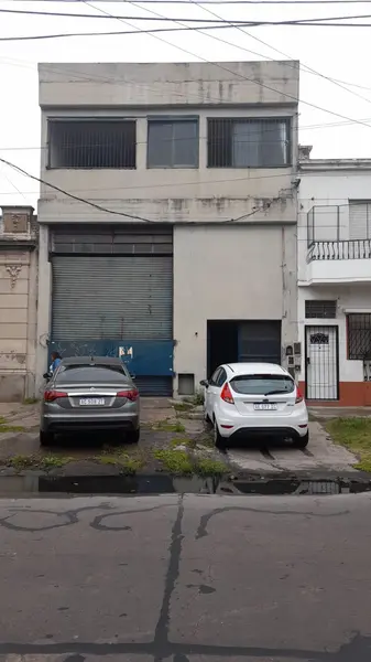 Depósito en alquiler · Sarandi, Avellaneda, GBA Sur, Provincia de Buenos Aires