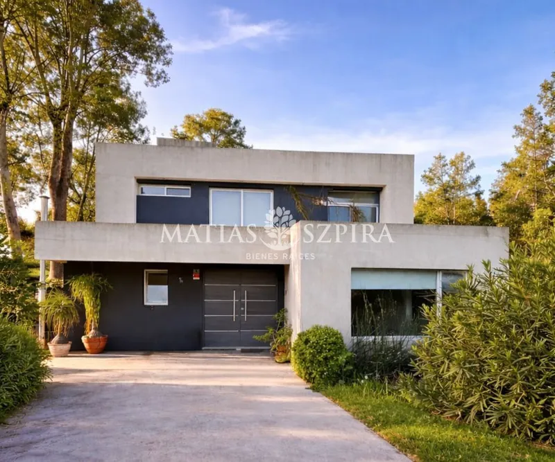 Casa en venta · Alvarez del Bosque, Moreno, GBA Oeste, Provincia de Buenos Aires