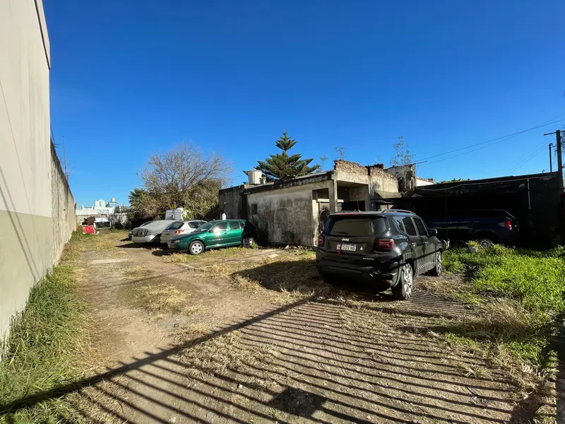 Terreno en venta · Caseros, Tres de Febrero, GBA Oeste, Provincia de Buenos Aires