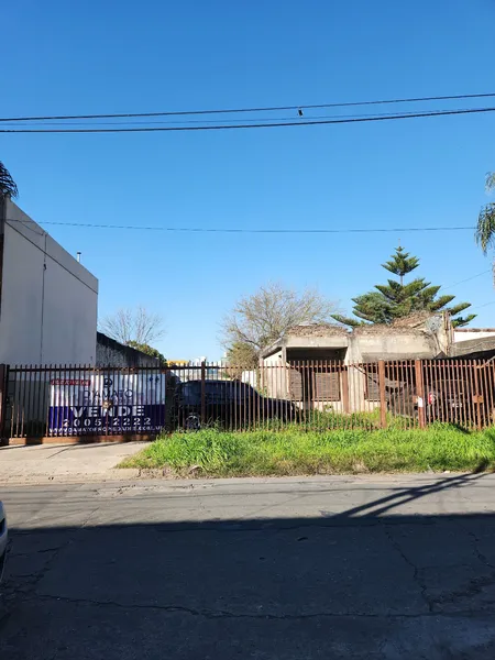 Terreno en venta · Caseros, Tres de Febrero, GBA Oeste, Provincia de Buenos Aires