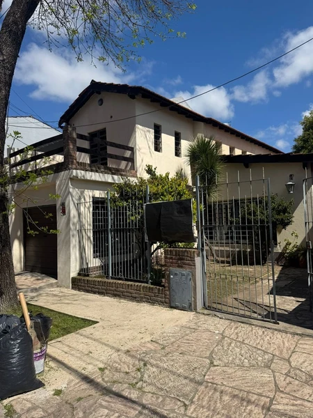 Casa en venta · Florida Oeste, Vicente López, GBA Norte, Provincia de Buenos Aires