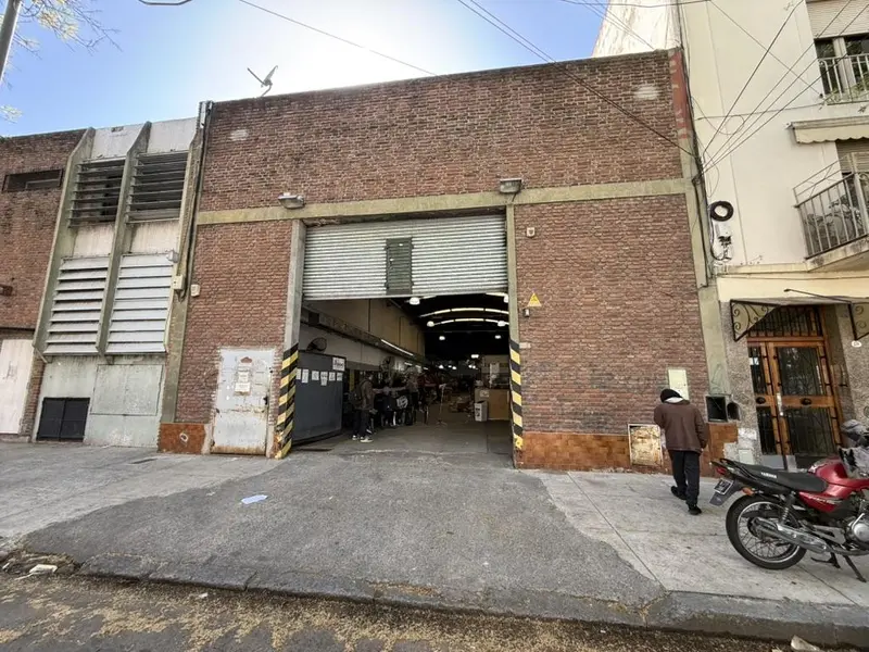 Depósito en alquiler · Parque Patricios, CABA