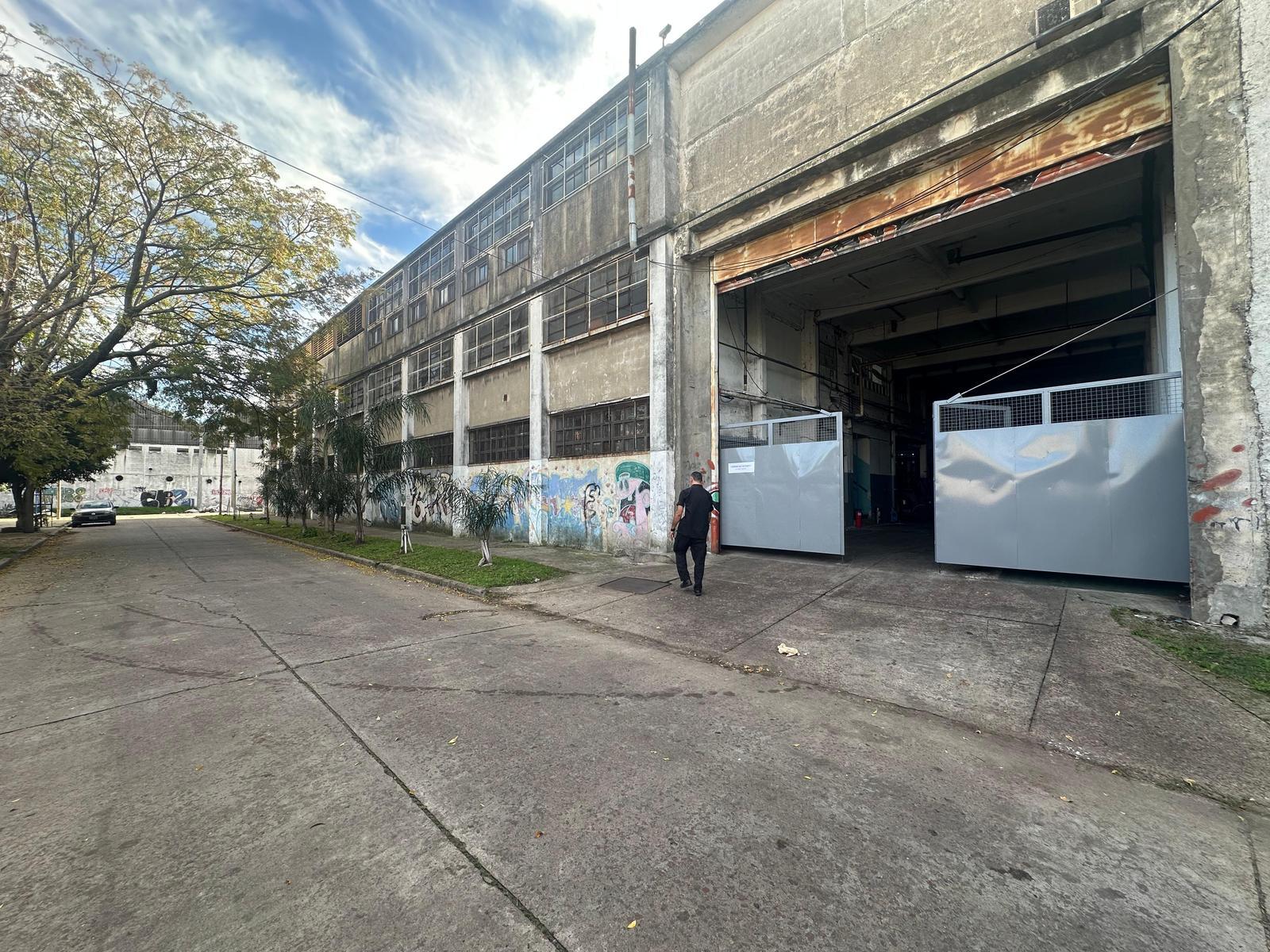Depósito en alquiler · Lomas del Mirador, La Matanza, GBA Oeste, Provincia de Buenos Aires