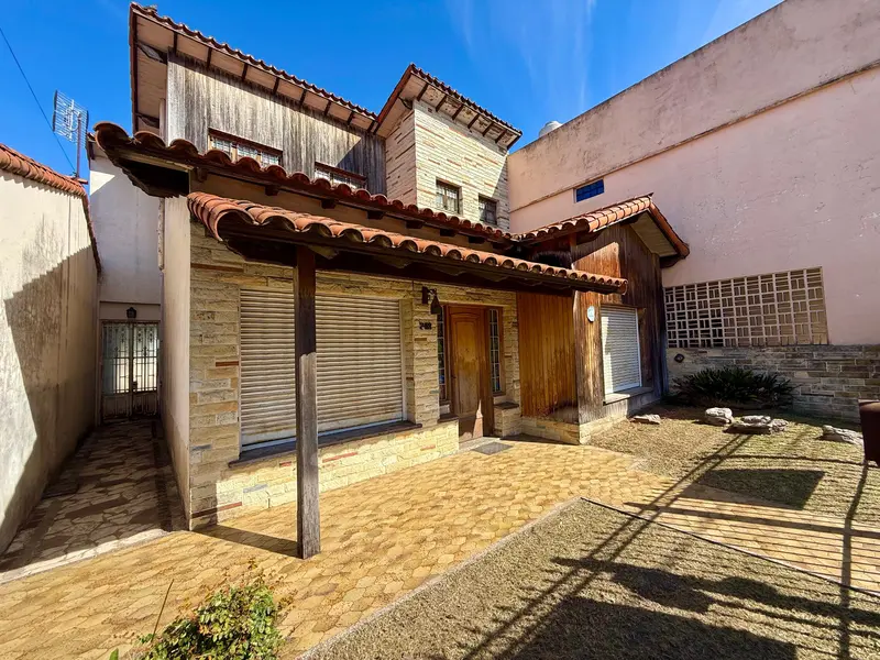 Casa en venta · Haedo, Morón, GBA Oeste, Provincia de Buenos Aires
