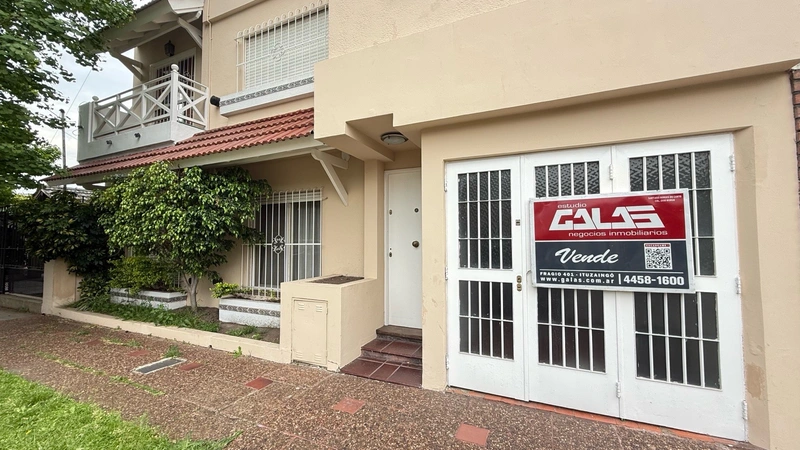 PH en venta · Castelar, Morón, GBA Oeste, Provincia de Buenos Aires