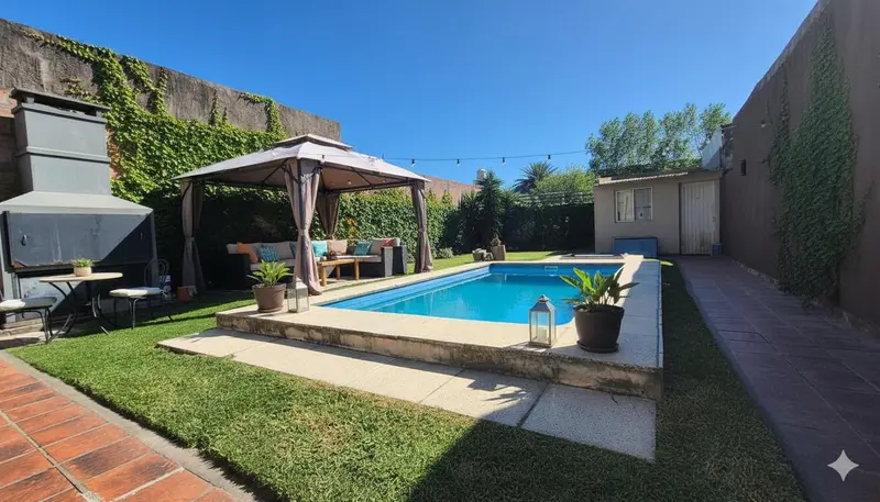 Casa en venta · Castelar, Morón, GBA Oeste, Provincia de Buenos Aires