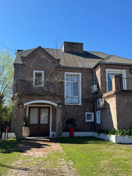 Casa en alquiler · Santa Barbara, Pacheco, GBA Norte, Provincia de Buenos Aires