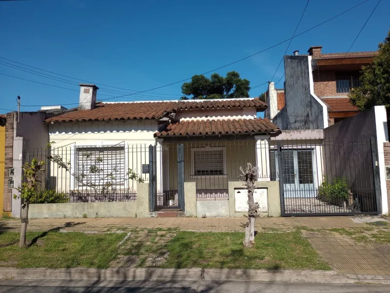 Casa en venta · El Palomar, Morón, GBA Oeste, Provincia de Buenos Aires