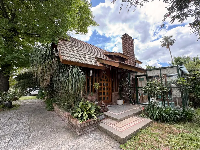 Casa en venta · San Miguel de Ghiso, San Miguel, GBA Norte, Provincia de Buenos Aires