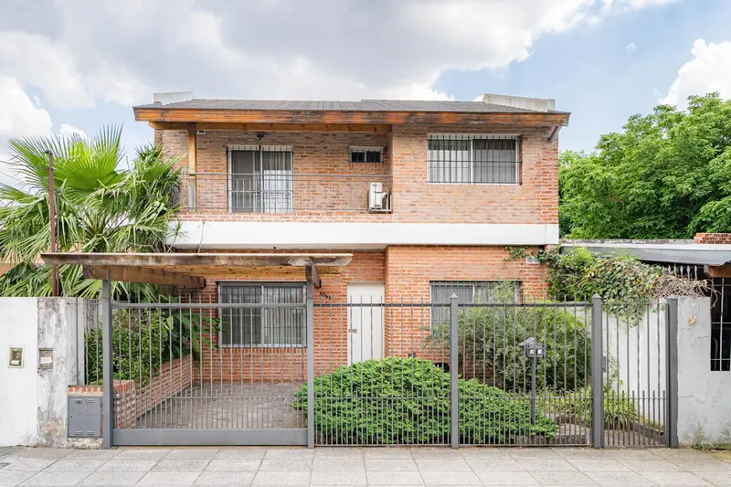 Casa en venta · Villa Luzuriaga, La Matanza, GBA Oeste, Provincia de Buenos Aires