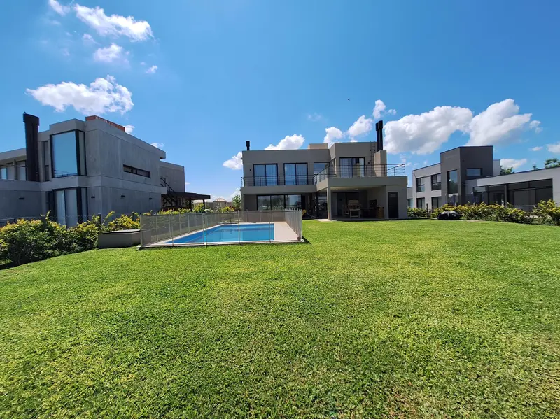 Casa en venta · El Cantón, Escobar, GBA Norte, Provincia de Buenos Aires
