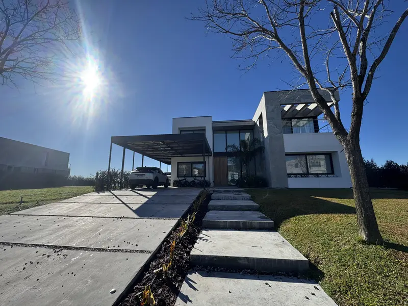 Casa en venta · Puertos del Lago Marinas, Tigre, GBA Norte, Provincia de Buenos Aires