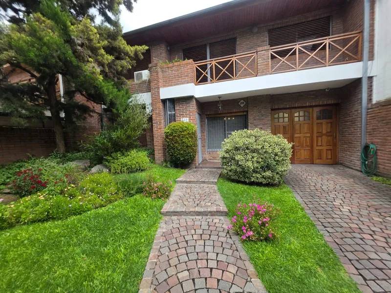 Casa en venta · Haedo, Morón, GBA Oeste, Provincia de Buenos Aires