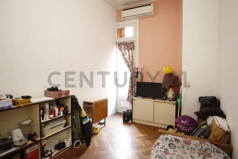 Oficina en venta · Flores, CABA