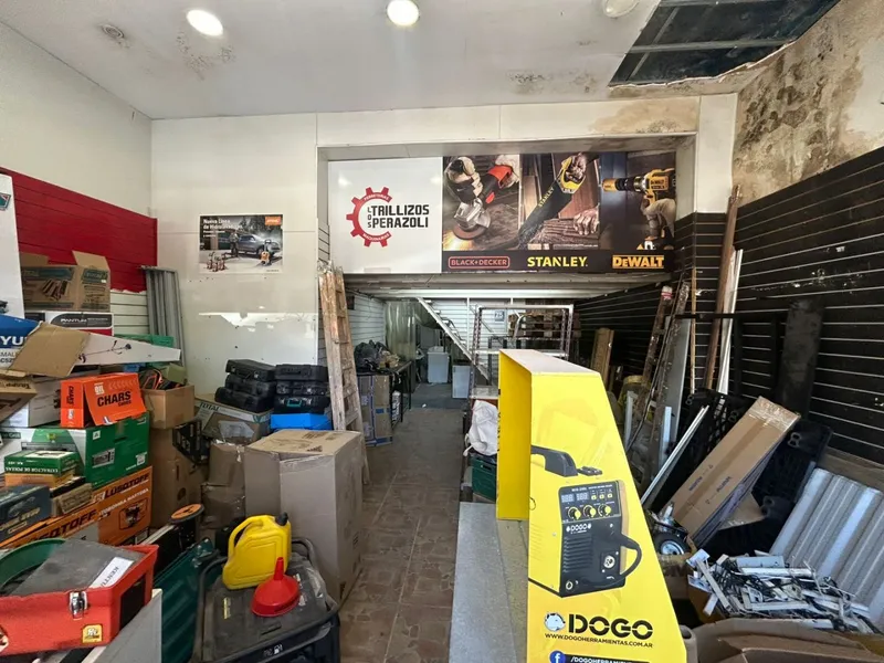 Depósito en venta · Flores, CABA