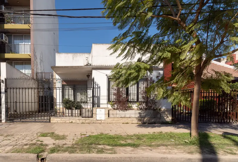 Casa en venta · Morón, GBA Oeste, Provincia de Buenos Aires