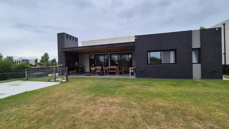 Casa en alquiler · El Naudir, Escobar, GBA Norte, Provincia de Buenos Aires