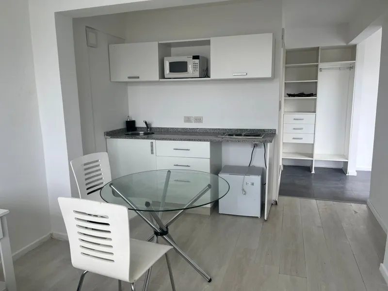 Departamento en alquiler · Recoleta, CABA