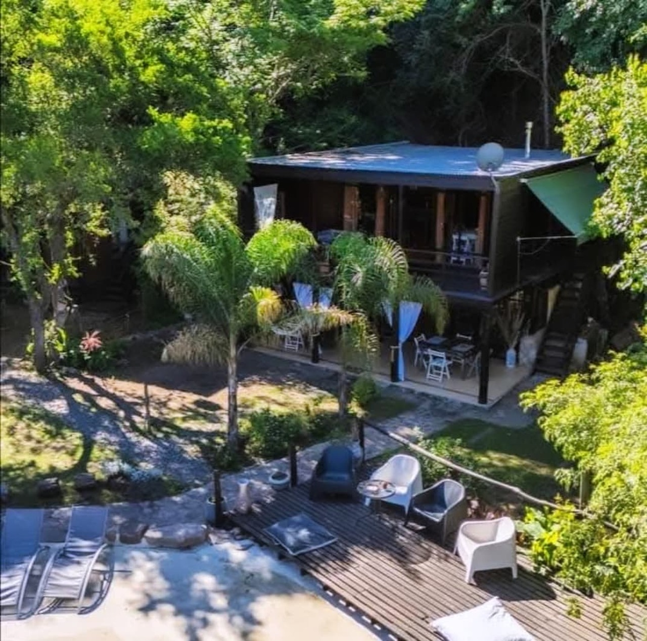 Venta Complejo de 6 Cabañas en Rio Ceballos Gran oportunidad Inmobiliaria y Comercial