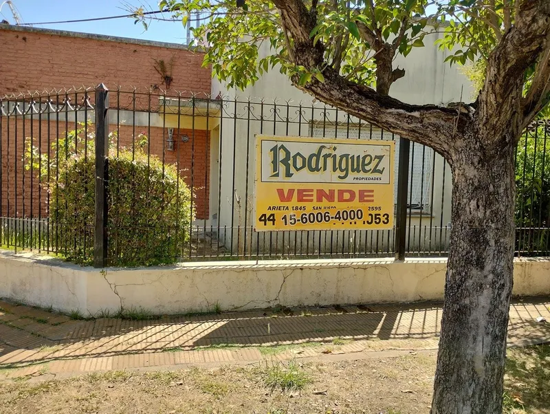 Casa en venta · Villa Luzuriaga, La Matanza, GBA Oeste, Provincia de Buenos Aires