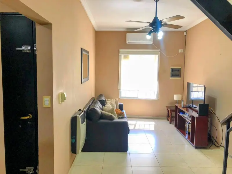 Casa en venta · Castelar, Morón, GBA Oeste, Provincia de Buenos Aires