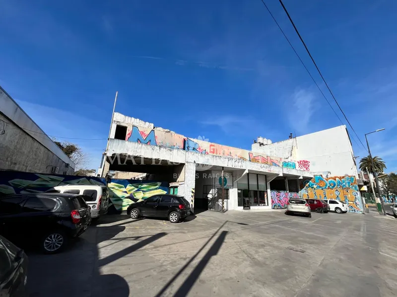 Depósito en alquiler · Ituzaingó Centro, Ituzaingó, GBA Oeste, Provincia de Buenos Aires