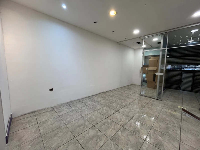 Comercio en alquiler · Monserrat, CABA