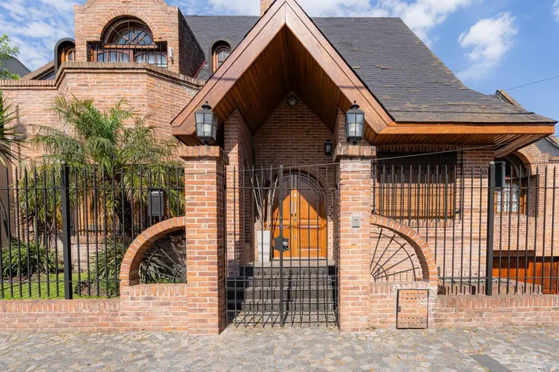 Casa en venta · Villa Sarmiento, Morón, GBA Oeste, Provincia de Buenos Aires