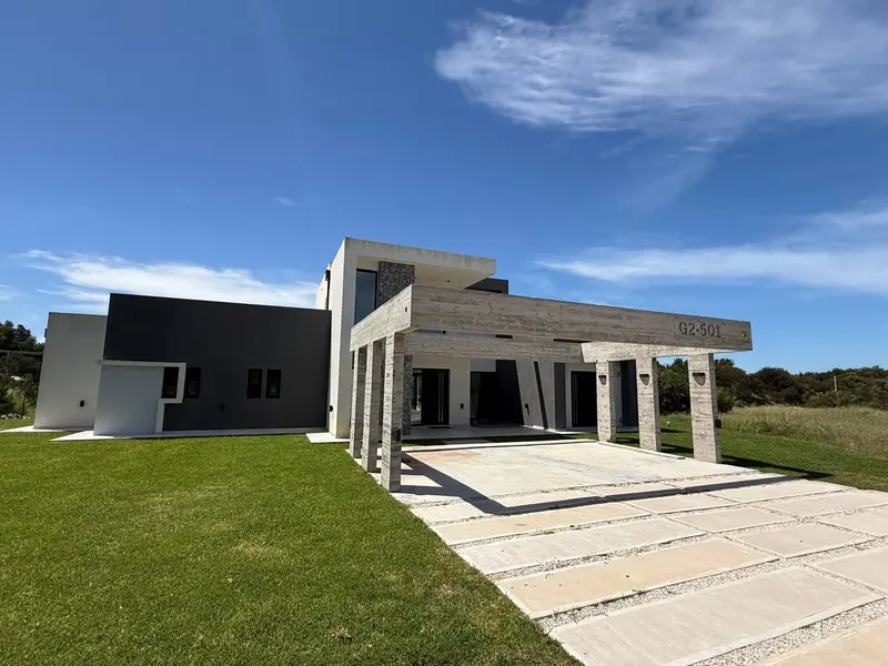 Casa en venta · Costa Esmeralda, Punta Medanos, La Costa, Costa Atlántica, Provincia de Buenos Aires Casa en venta · Costa Esmeralda, Punta Medanos, La Costa, Costa Atlántica, Provincia de Buenos Aires