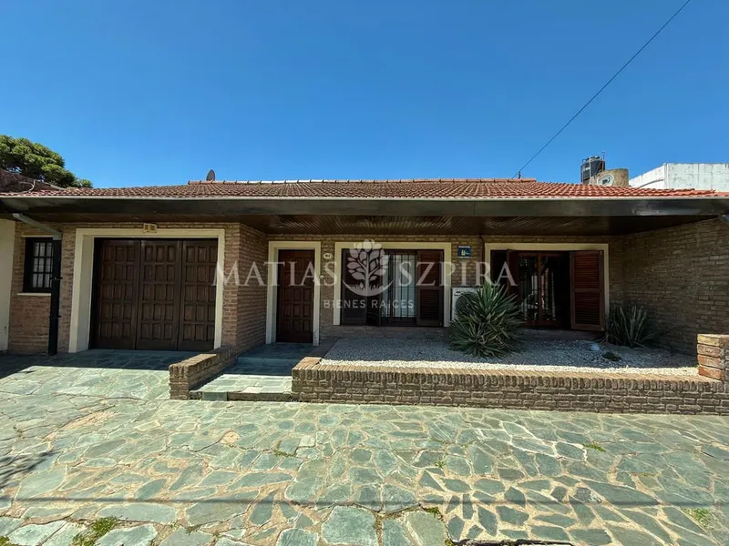 Casa en venta · Ituzaingó, GBA Oeste, Provincia de Buenos Aires