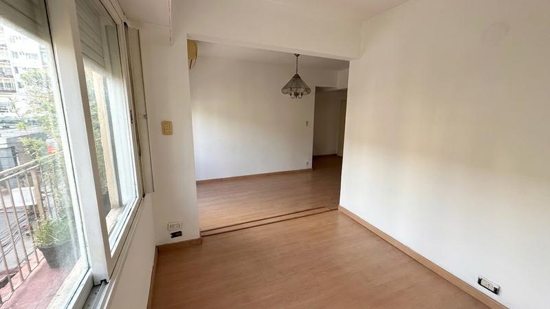 HABITACION 2 LUZ.jpg